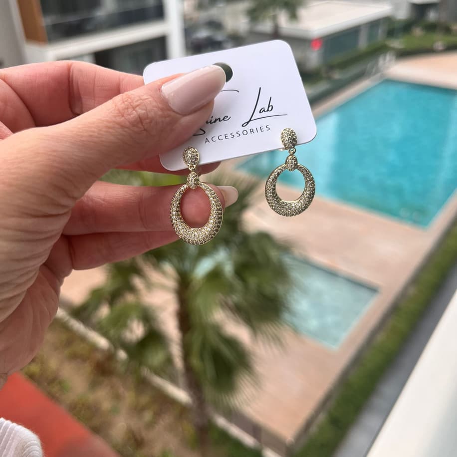 Zirkon Taşlı Gold Küpe