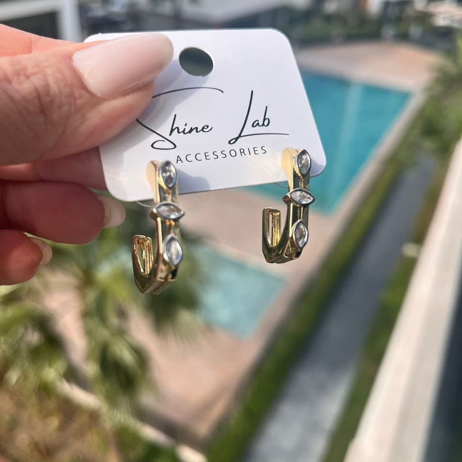 Premium Taşlı Küpe