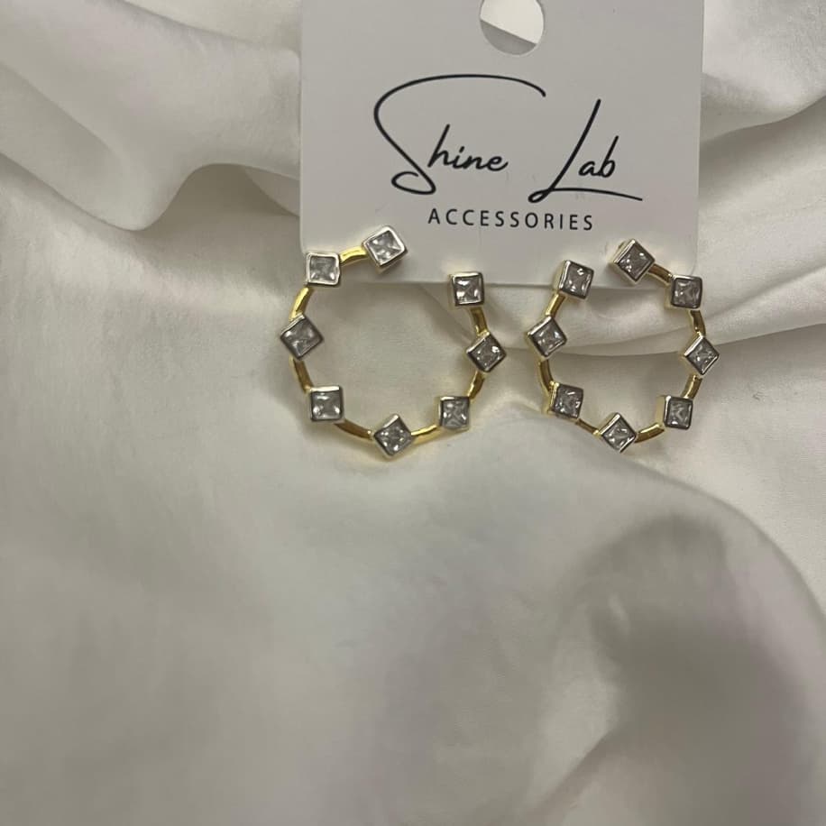 Premium Taşlı Küpe