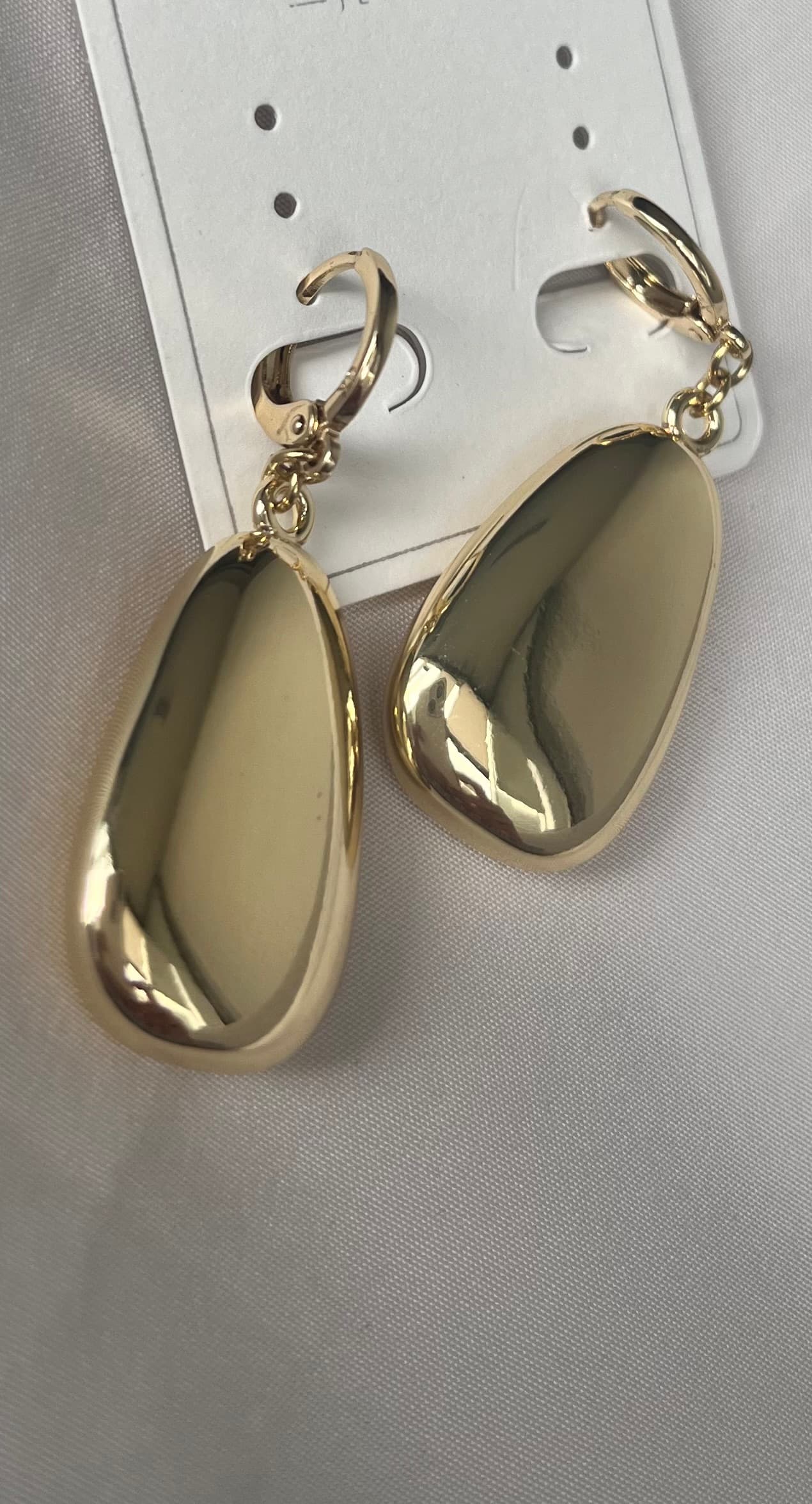 Gold Damla Küpe